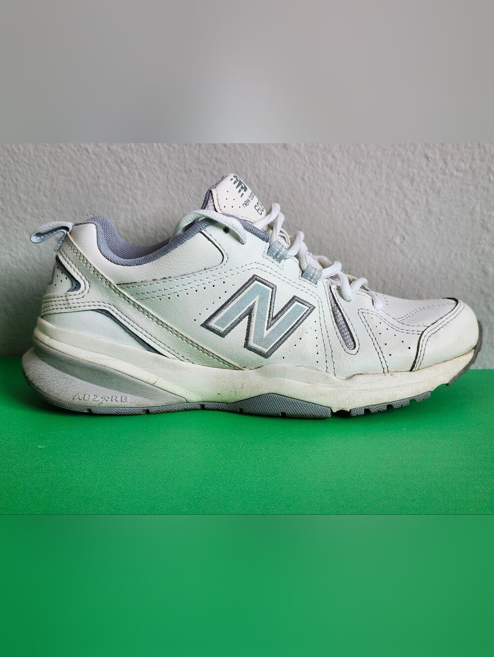 New Balance 608v5 White Light Blue Chunky Training Shoes Women's Sneakers 7.5
